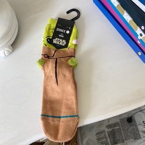 NWT Kids Stance Star Wars Yoda socks.